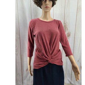 Lexington L Avenue 3/4 Sleeve Raspberry Color Top Blouse Front Twist Size S